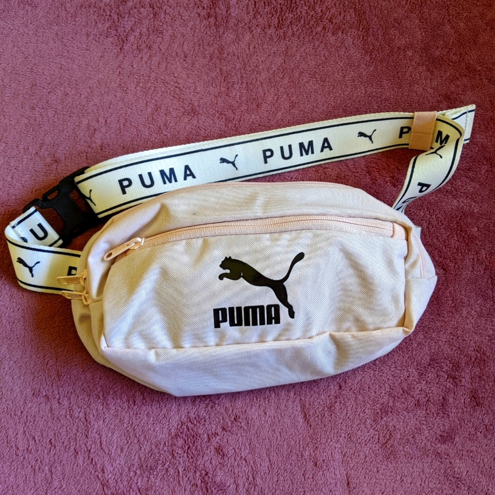 Puma Fanny Pack in Pink (ASOS Exclusive)